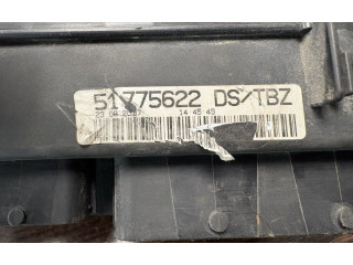 Блок предохранителей 51775622, 51775622 Fiat Grande Punto