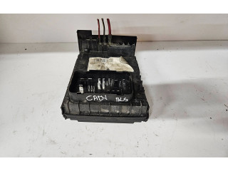 Блок предохранителей 2K1937535AD, 1k0937821d Volkswagen Caddy