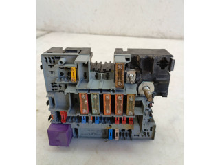 Рулевая рейка Блок предохранителей 962802448002, PSA962802448002 Peugeot 406 1999 - 2006 года