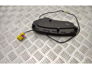 Подушка безопасности в сиденье 6Q0880241B Skoda Fabia Mk2 (5J)