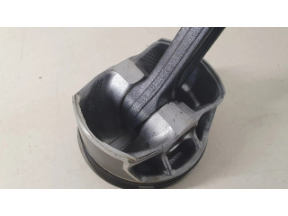 Píst Mercedes-Benz C W205 pro benzínový motor 3.0