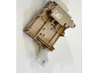 Pojistková skříňka 827300H030A, 827300H030 Toyota Aygo AB40 2020