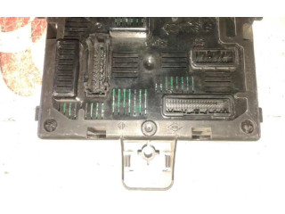 Блок комфорта 8201054128   Renault Clio III   