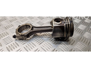 Поршень с шатуном Renault Scenic I