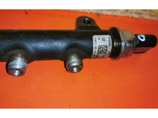 Vstřikovací lišta 96868901, 9307Z528A Chevrolet Captiva