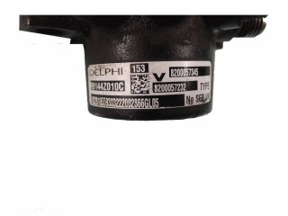 Топливная рампа 8200057345, 8200584032   Renault Clio II  