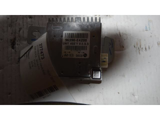 Блок управления 96390-E4200 KIA Sorento