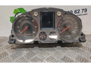 Панель приборов 94003D4780 Volkswagen PASSAT