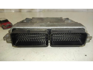 Блок управления двигателя 8200661124, 8200598393 Dacia Logan I