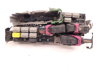 Блок предохранителей 09115150   Opel Tigra A    