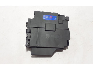 Блок предохранителей 32265898 Volvo XC40