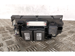 Блок предохранителей 4J280224, G92Z153010 Lexus NX