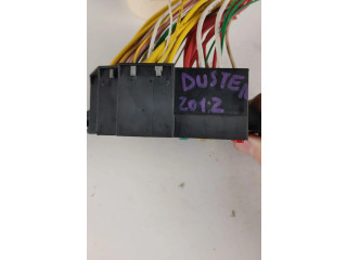 Блок предохранителей 240182574R, K9K   Dacia Duster II    