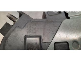 Генератор 32301041   Volvo XC40       