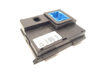 Блок управления 9811039380   Peugeot Expert