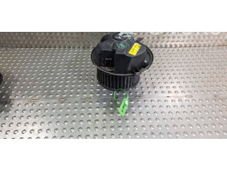 Вентилятор печки    1K1820015C, F983228M   Audi A3 S3 8P