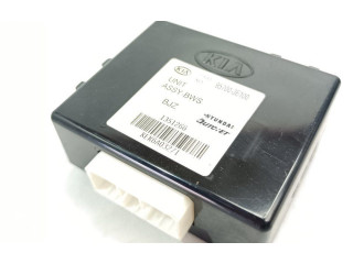 Блок управления 957003E100   KIA Sorento