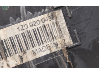 Панель приборов 1Z0920943E Skoda Octavia Mk2 (1Z)