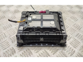 Модуль беспроводной зарядки 3V0035502   Skoda Octavia Mk3 (5E)
