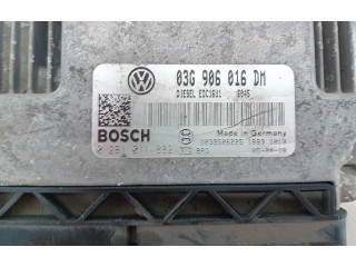 Řídící jednotka 03G906016DM Volkswagen Caddy 2005
