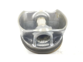 Píst 11258637807, 1212CD BMW 7 G11 G12 pro benzínový motor