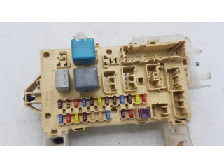 Pojistková skříňka 892210F010 Toyota Corolla Verso AR10 2006