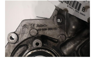 Масляный насос  9H07 9686038880  Peugeot Expert 