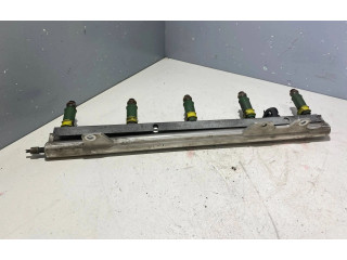 Топливная рампа 9186942 Volvo S60