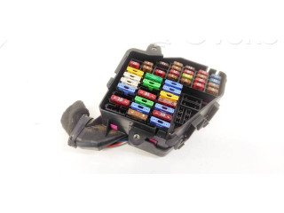 Блок предохранителей Skoda Octavia Mk1 (1U)