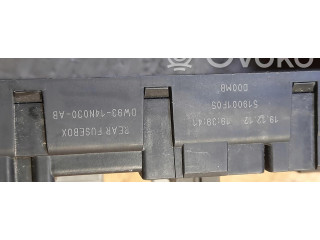 Блок предохранителей DW9314N030AB Jaguar XJ X351