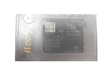 Блок АБС 476607472R Dacia Dokker 2012 - года