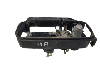 Zámek zadních dveří 2K0827426A Volkswagen Caddy 2007