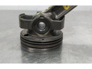  Поршень с шатуном    Dacia Logan II для бензинового двигателя 1.1