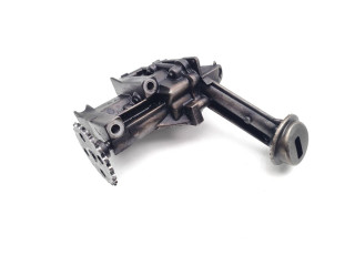 Масляный насос 8200307174   Nissan Qashqai 2009