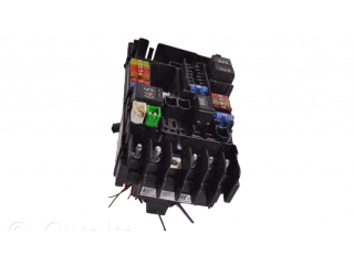 Блок предохранителей  5Q0937125G   Volkswagen Golf VII    