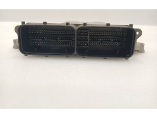Блок управления двигателя 391402A925, 0281033002   KIA Ceed