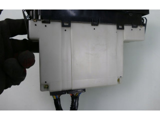 Блок управления климат-контролем Mazda 626