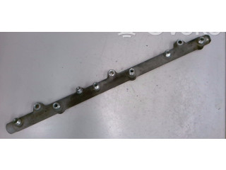 Vstřikovací lišta 13537805722, 13532247970 BMW 5 E39