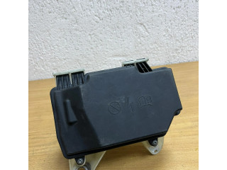 Pojistková skříňka A2055400182, D9188 Mercedes-Benz C W205 2015