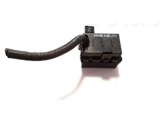 Блок предохранителей 243821LA1D Nissan Navara D23