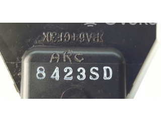Ручка стеклоочистителей 25260EB60A Nissan Pathfinder R51