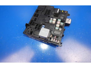 Блок предохранителей 31398003, 15154   Volvo XC90    