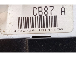 Панель приборов CB87A   Mazda Premacy       