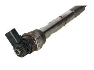 Форсунка 04L130277AC    Volkswagen Golf Plus   