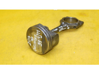 Поршень с шатуном 4J11 Mitsubishi Outlander