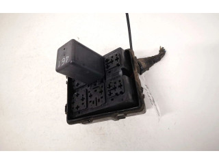 Блок предохранителей  13949771, 1394977-1   Volkswagen Phaeton    