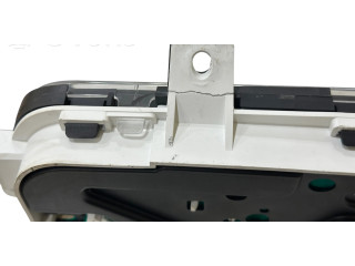 Přístrojová deska KIA Magentis 2003 940033C425