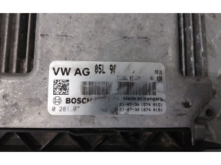 Блок управления двигателя 05L906022BN   Skoda Karoq
