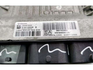 Блок управления двигателя 9801622880, S180123008 Peugeot 2008 I