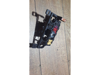 Блок предохранителей  4f0937503   Audi A6 S6 C6 4F    